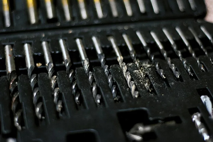 Wire drawing dies for industrial wire processing